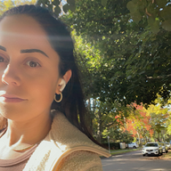 Laura Vizena Avatar